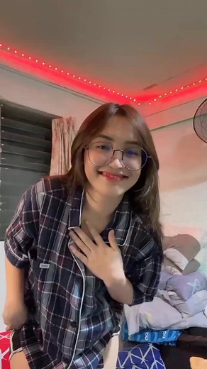 Cute 🥰💜💜 #cute #pretty #beautiful #sexy #fbreels | Pretty girl