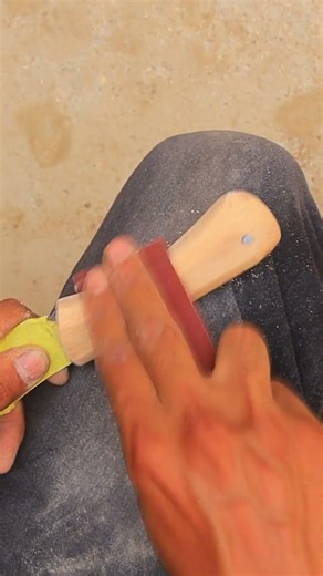 Making a knife from an old saw