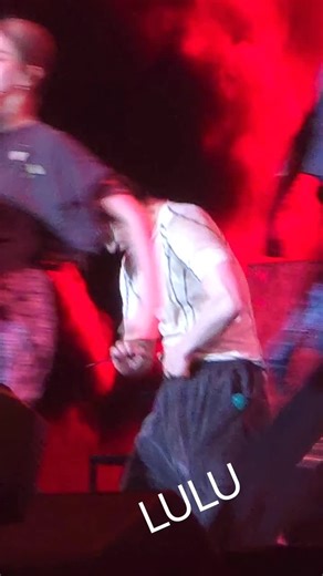 Coups fixing his drawstring? Just let it drop, man ! 🫦 #scoups @MIMII