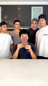 Cringe Alert... | Jojo Sim