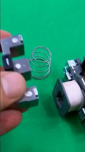 #shorts Magnetic Contactor (MC) Wiring Method, Magnetic Contactor Operating Principle, Internal S...