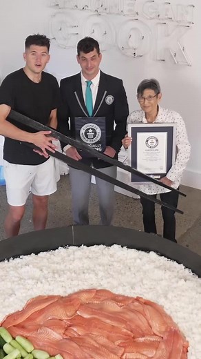 World's Largest Sushi Roll | Giant Roll with Nick DiGiovanni