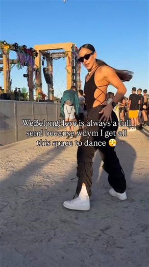 Aimee Garcia | Women’s Body Recomp Coach on Instagram: "24 more days and we will be all dancing at @webelonghere.world 🥹 . 3 day festy ✔️ Right on the beach so the vibes are immaculate ✔️ 21 + ✔️ Sign me uppppp . @webelonghere.world @thefestivalbabes #webelonghere #thefestivalbabes #miami #miamievents #"