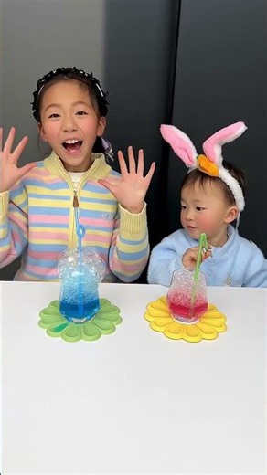 Who can finish their drink first ! #ProductRecommendation #FunFamily #funny