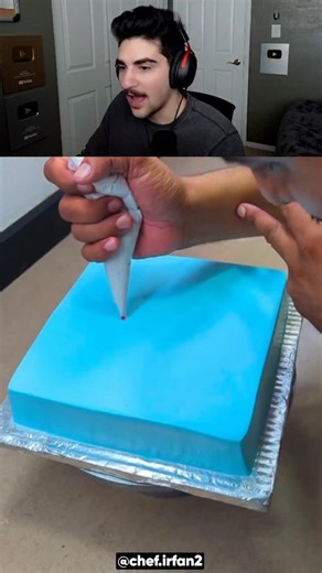 Riley Haghian on Instagram: "How to Make Cute Cake 🤯"