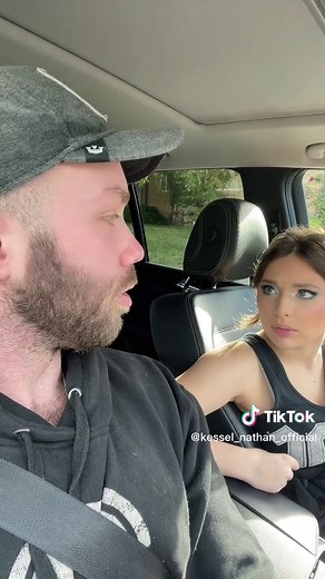 #stitch with @elizatwit WE HAVE RULES ANNA #fyp #foryou