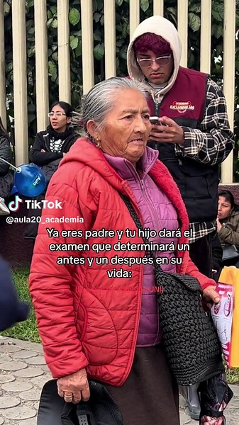 Reacciones Emotivas de Padres por Resultados de Examen de Admisión a la Universidad