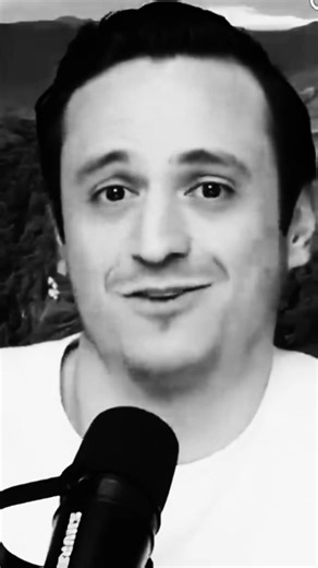 💛 Colima lo tiene todo… 💛 🌊 Playas que enamoran 🍋 Sabores que conquistan 🏞️ Paisajes que inspiran 🤗 Gente que hace sentir en casa Colima es un lugar para vivir, sentir y amar ❤️ ✨ Y a ti, ¿Qué es lo que más te gusta de Colima? 🌴 #ColimaLoTieneTodo #OrgulloColimense #AmorPorColima #México #TurismoColima #CulturaYTradición | Diario de Colima