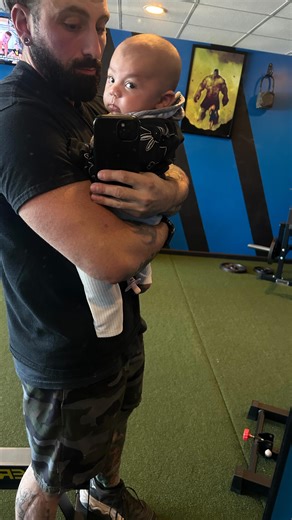 Monkey see monkey do. I’m so proud of these moms and all the parents that lead by shining example to their kids !!! #sayville #gym #strongerbodystrongermind #longislandfitness #longisland #parent #momlife #strongmom #dadanddaughter #leadbyexample | Stronger Body Stronger Mind