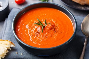 Low Calorie Tomato Red Pepper Soup - Lose Weight By Eating