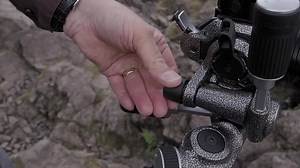 Steve Gosling brings us in his favorite places for landscape photography and step by step he takes us to discover the new Gitzo 3-way Fluid Head. Extreme compactness, manageability, great precision and extraordinary performance make this head a must for the most demanding professional photographers. Steve Gosling Photography #GitzoInspires | Gitzo