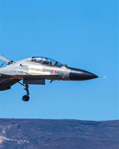 12 reactions | Indian Air Force Su-30MKI on approach to Gando Airbase during Ocean Sky 2025 #aviation #aviationlovers #aviationgeek #aviationdaily #aviationphotography #aviationphotography #aviationworld #aviationpics #aviationpost #avporn #aviationspotter #spotting #omsystem #olympusem1 #aerotrastornados #avgeek #spotter #somoselaire #ejercitodelaire #oceansky #oceansky2025 #gclp #airfan #gando #indianairforce #sukhoi30mki #sukhoi | José Luis Celada Euba | Facebook