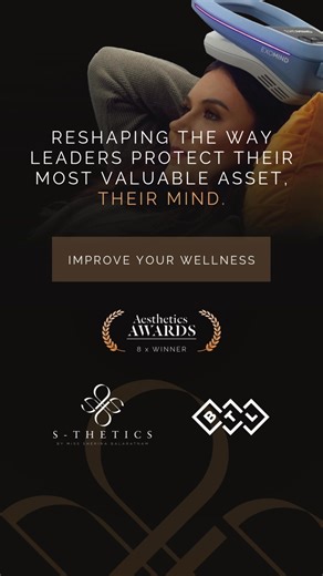 So, what is EXOMIND? It’s an advanced form of TMS (Transcranial Magnetic Stimulation), a non-invasive, FDA-cleared technology that uses gentle magnetic pulses to stimulate key areas of the brain. The goal? To improve focus, mental clarity, and emotional resilience in just 30 minutes. No medication. No downtime. Just proven science applied in a smarter way. In this video, Dr Sherina Balaratnam (Tatler Top UK Doctor) and Dr Michelle Dees explain how EXOMIND works, why TMS is safe, and why high per