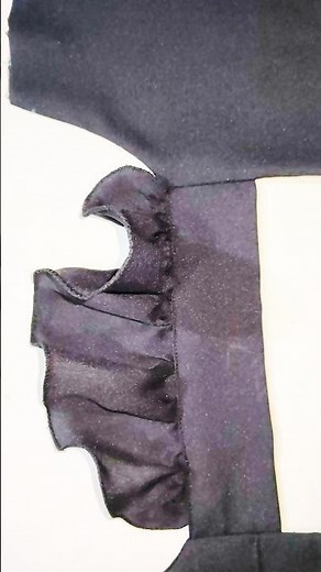 Ruffle sleeves kaise bnate hai |Trending ruffle sleeves cutting & stitching |Ruffle sleeves tutorial