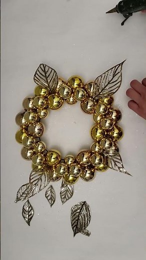 The ABSOLUTE BEST Way to Make a Christmas Wreath with Ornament Balls on a Budget