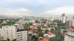 TimeLapse Pacaembu Dia Chuva Noite