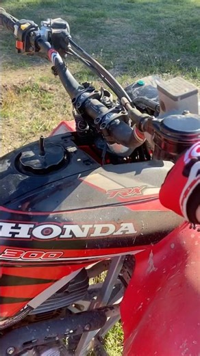 Beautiful Honda Fourwheeler Sound #honda #fourwheeler #enginesound