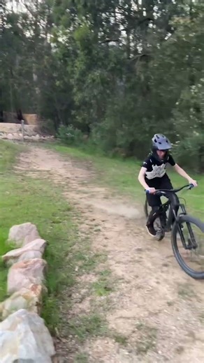 Learning the drop #mtb #mountainbiking #jump #mtblife
