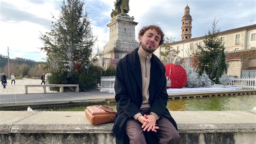 "Je viens d’un bac pro et on sous-entend souvent que les ambitions doivent s’arrêter là" : comment à 23 ans, ce Lotois travaille à Matignon