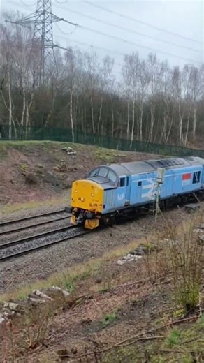 CLASS 37 501 on OLD ROAD.