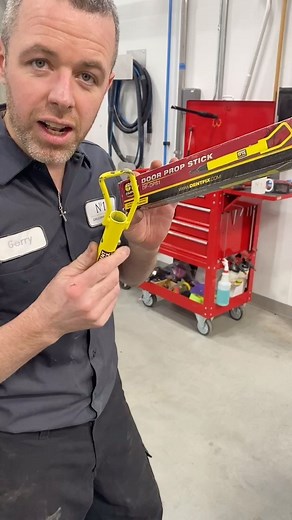 A great little must have tool for the tool box. Great for them tailgate/door/hood/bonnet repairs and positioning the panel securely so you can work at a more comfortable angle. 👌🏼👌🏼 @dentfixequipment • #tool #cooltool #toolsinaction #toolbox #automotiverepair #automotive #autobody#autobodyshop #bodyshop #bodyshoplife #luxurycarrepair #collision #collisionrepair #collisionrepairs #repairshop #fyi #fyp #sema #semashow #tech #panelbeater | Luxury Car Repair