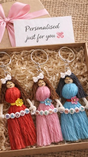A little doll,a lot of love 🤍Handmade macramé doll keychainCustom name available Perfect for gifting