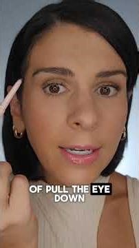 Easy Eye Lift #eyemakeup #eyemakeuptutorial #makeuptips #makeuptutorials #easymakeuptutorial