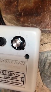 🔥 ¿Tu chimenea echa humo? ¡No te preocupes! Con el extractor de humos Gemi resolverás el problema en pocos minutos, sin necesidad de llamar a un técnico. ✅ Instalación fácil y rápida por tu cuenta ✅ 50% de descuento inmediato sobre el precio de lista ✅ Entrega rápida en 24/48 h y envío gratuito ✅ Asistencia técnica gratuita por teléfono, WhatsApp o chat 👉 Descubre el modelo adecuado para ti en 🔗 gemimarket.es/119-extractor-de-humos | GEMI Elettronica - España - Extractor De Humos para chimene