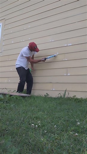 Caulking Cement Siding