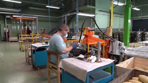 La producción industrial amplía su crecimiento en septiembre al 4,5% | Ideal