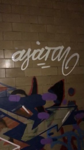 The Pessimist Sees hate In Every Opportunity. The Optimist Sees love In Every Difficulty. #ints #intsgraffiti #graff #graffiti #love #tag #tagging