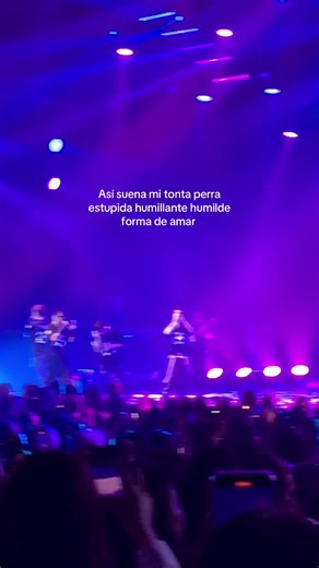 La forma de amar según CD9 en vivo