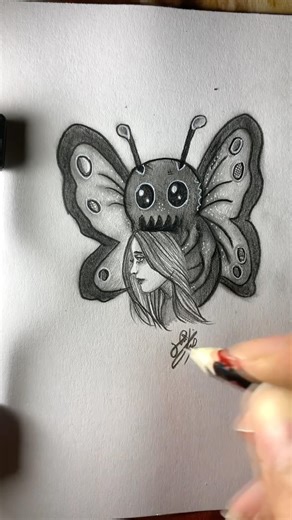 رسم فراشة تاكل انسان #art #drawing #viral #shorts #رسم