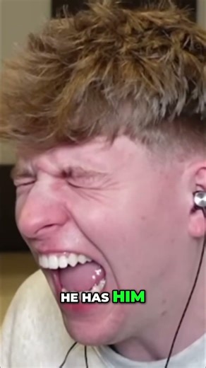 Minecraft's Bed Blunder: Zombie Attack and Epic Journey! #shorts