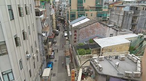 Locally produced food in #Macao have now been recognised as Distinctive Shop by The Macao Economic Bureau. Over 100 selection of teas, noodles that are as good as grandma’s noodles, egg tarts and all Macanese goodies are produced in-house keeping the food fresh. #MacaoReadyGo #ExperienceMacao #MacaoMoments #foodie #localfood #freshfood | Macao Moments