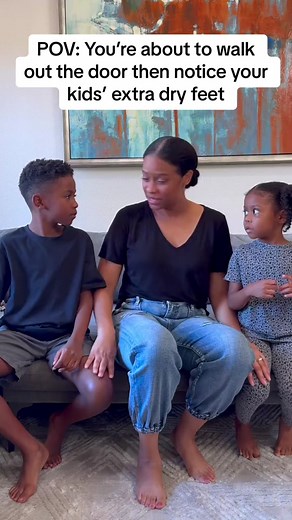 No alligator legs in this house! Lubriderm has the whole family* covered with its moisturizing, dermatologist-tested formula, now with Pro-Ceramide. Shop now on Amazon! #lubriderm #proceramide @wilsonworldmedia *4 years and up