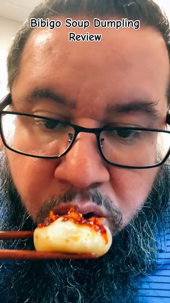 Bibigo Soup Dumpling Review- Bulgogi Beef flavor. #fatguywithabeard #fatguyeats #bibigo #bibigosoupdumplings #beefbulgogisoupdumplings #foodoftiktok