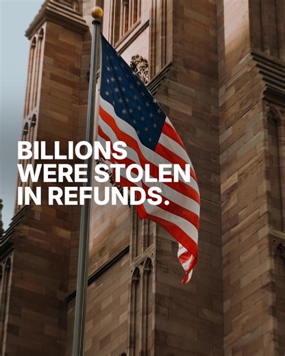 Identity theft is scary…😱 Fixing it doesn’t have to be 😮‍💨. LifeLock restoration experts are just a call away to fix your identity theft, backed by up to $3 million in coverage. | LifeLock