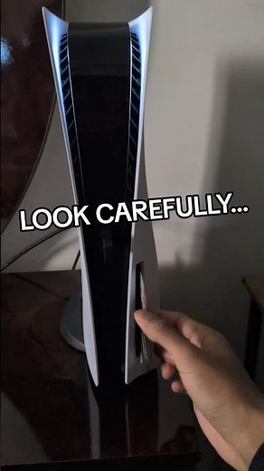 How To Insert A Disc In A PS5 (Don’t Get This Wrong)