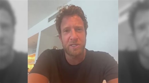Barstool president Dave Portnoy visits Nicky’s Place in East Haven