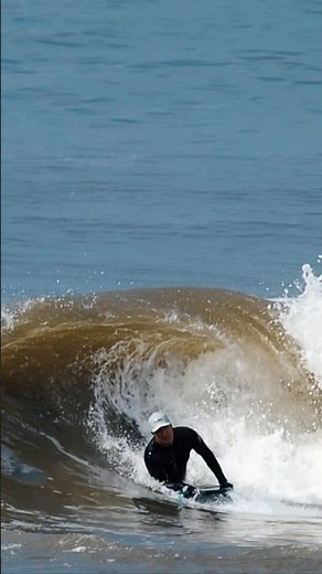 BEAUTIFULL SURFING AT KERAMAS BEACH!