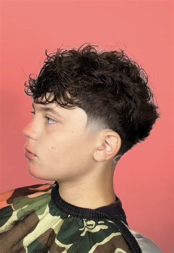 The Ultimate Barber Setup for 17-Year-Olds