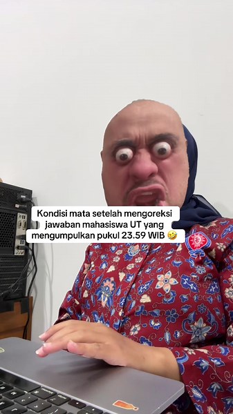 Semangat untuk tutor dan mahasiswa Universitas Terbuka, aman kondisi mata kalian? 🤣 #universitasterbuka #tutor #mahasiswaut #dosentiktok