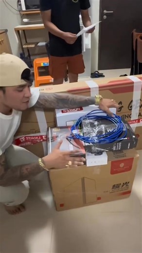 347 reactions · 13 comments | Heto na nga ang SUPER QUALITY STREAMING PC NI GREY CRAWFORD! Syempre dito lang yan purchased from Billy Booms Computers - Main :) Thanks Bossing Grey! | Billy Booms Computers | Facebook