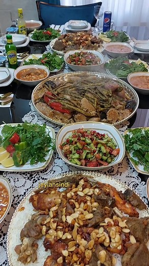 Elegant Dining Table Setup for Special Occasions