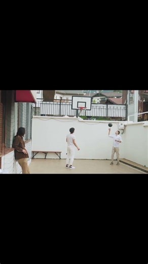 So close… had it 😮‍💨🏀#basketballshorts #hoops #ballislife #soclose #streetball #handles