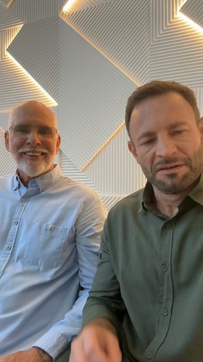 A word from the CEO & Co-Founder.... We go LIVE TONIGHT on YouTube.... Tap in for more info... Check the comments below for the details‼️💯 #RealEstate #Tokenization #Blockchain #IYKYK | James R. Davis Sr.