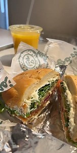 BRITISH ME TRYING A NEW YORK BAGEL FOR THE VERY FIRST TIME 🇺🇸🥯 A hilarious and relatable foodie moment—first bites, big reactions, and all the New York bagel vibes! #NewYorkBagel #FirstTimeTrying #FoodieLife #BritishReacts #ViralReels #FBShorts #ForYouPage #RelatableContent #FoodLovers #HighEngagement | Dawn Farmer