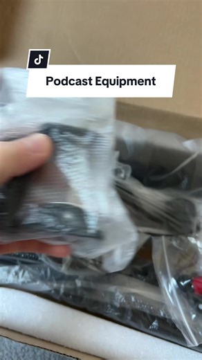 Ultimate Podcaster Setup: Unboxing the Best Microphones