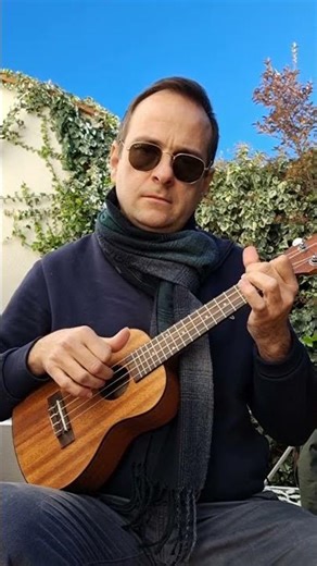 🎸Octopussy's garden des Beatles au Ukulele🌊🐙